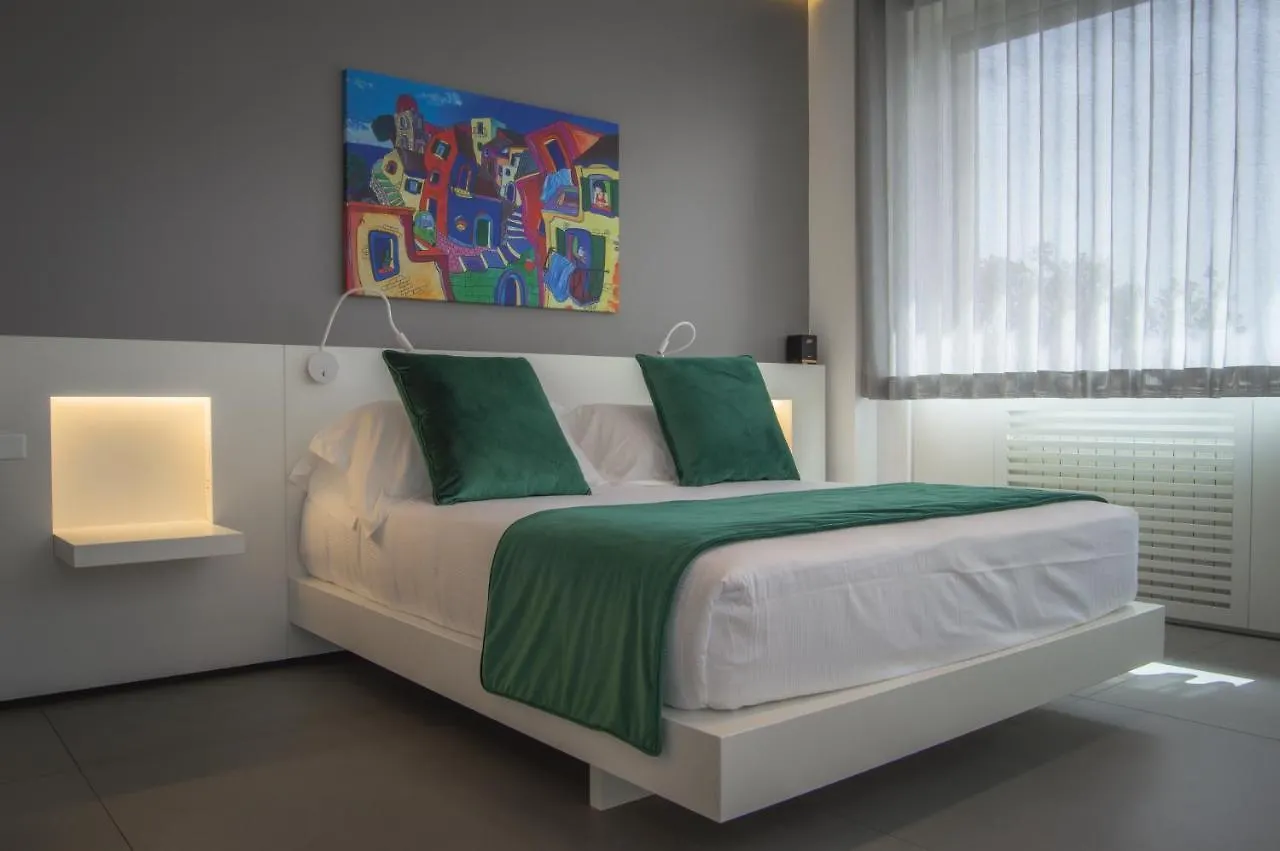 Fuorisquadra B&B Messina Italy