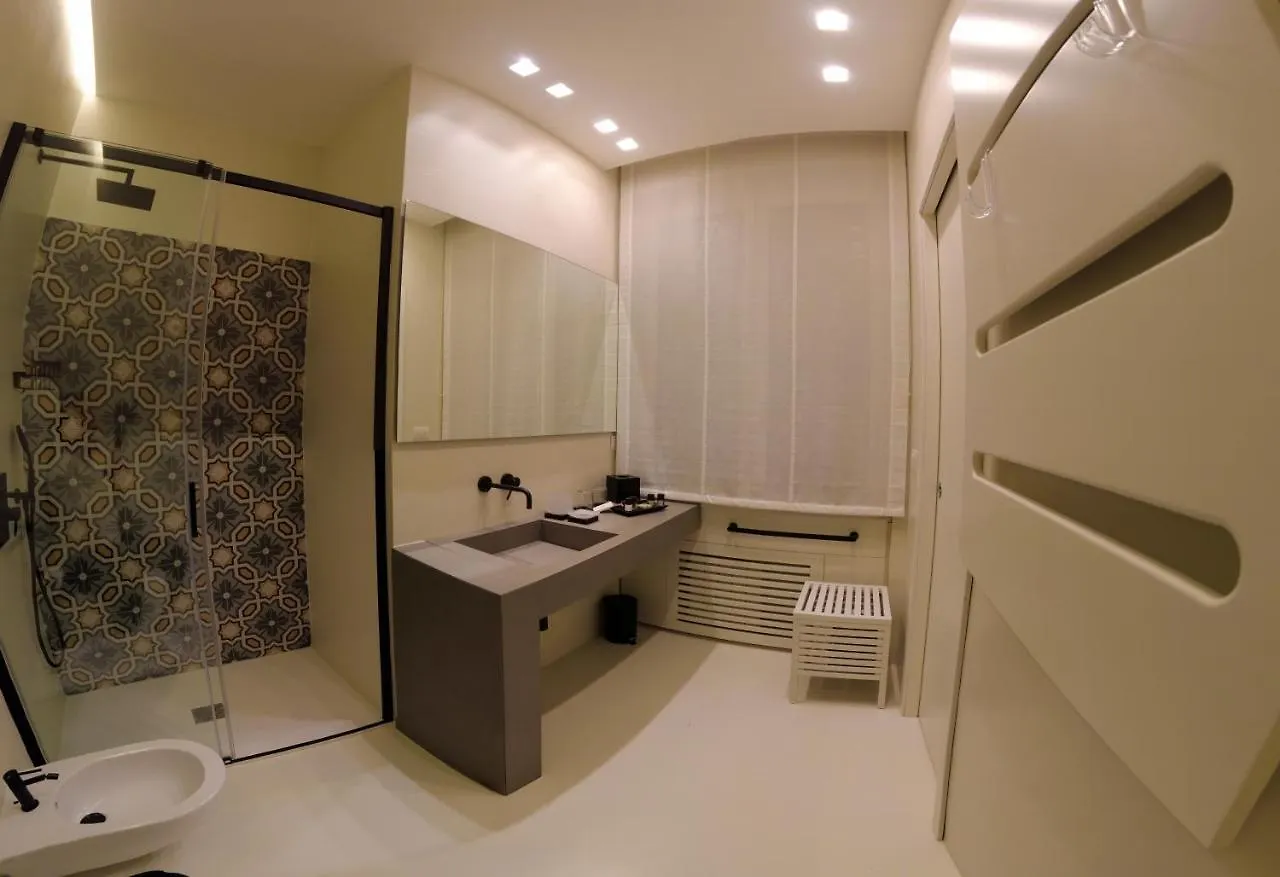 Fuorisquadra B&B Messina Italy