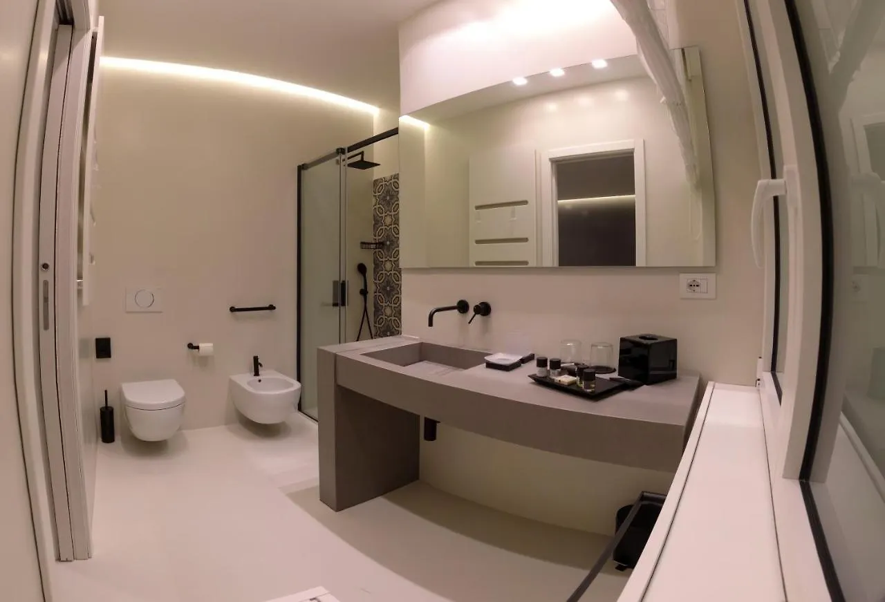 Bed & Breakfast Fuorisquadra B&B Messina Italy